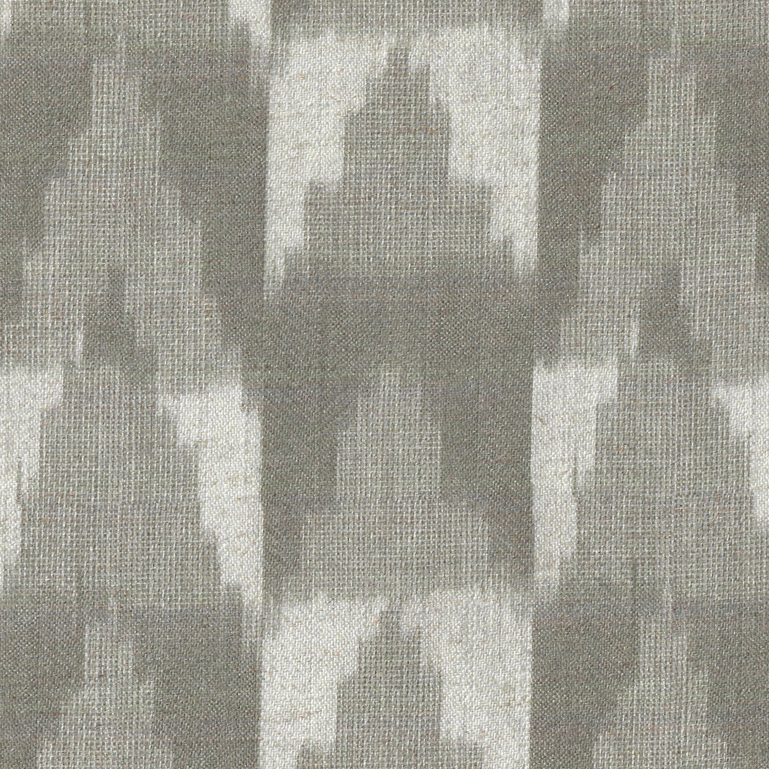 Ikat 130