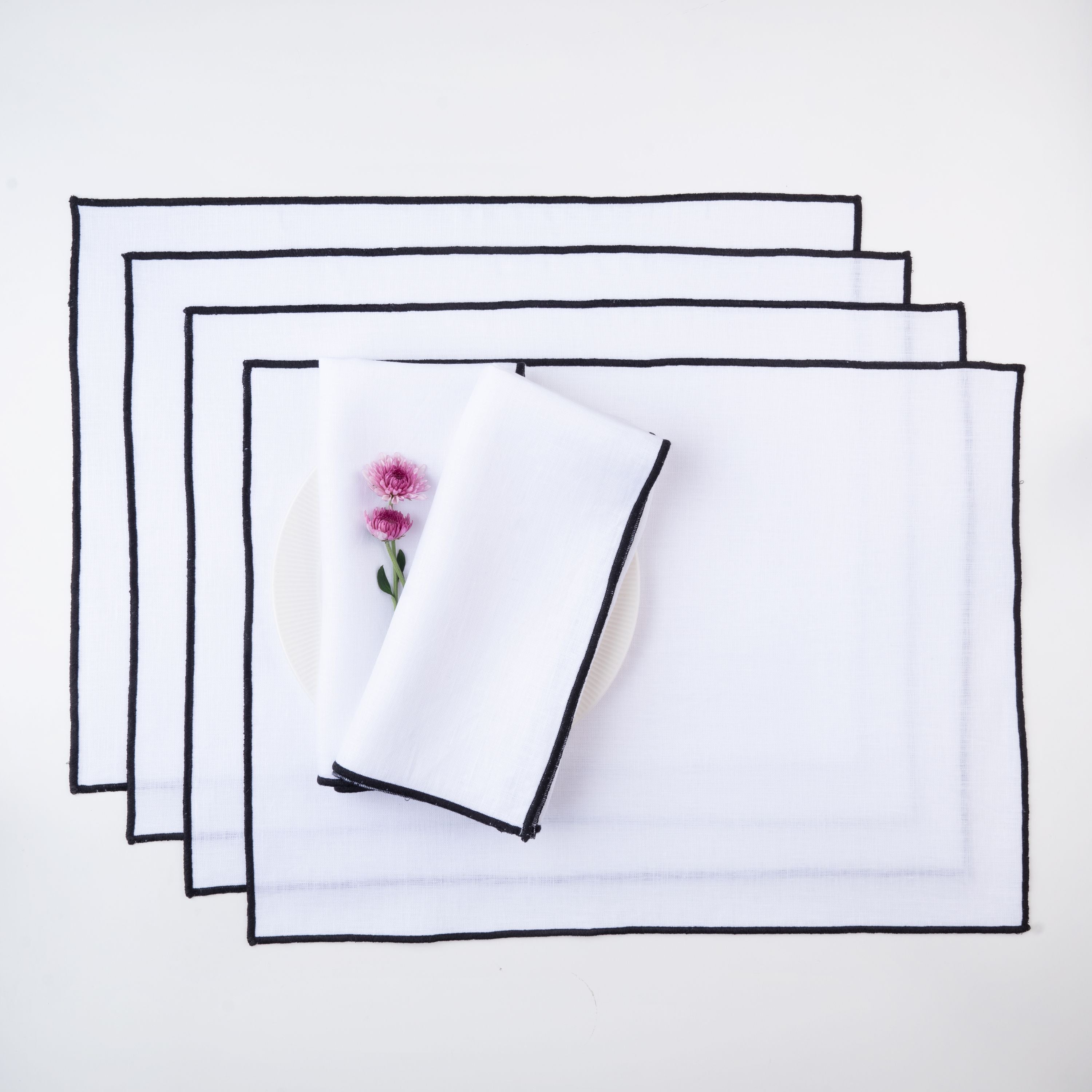 White and Black Linen Placemats, Marrow Edge, 14 x 19 inch, 4 pcs