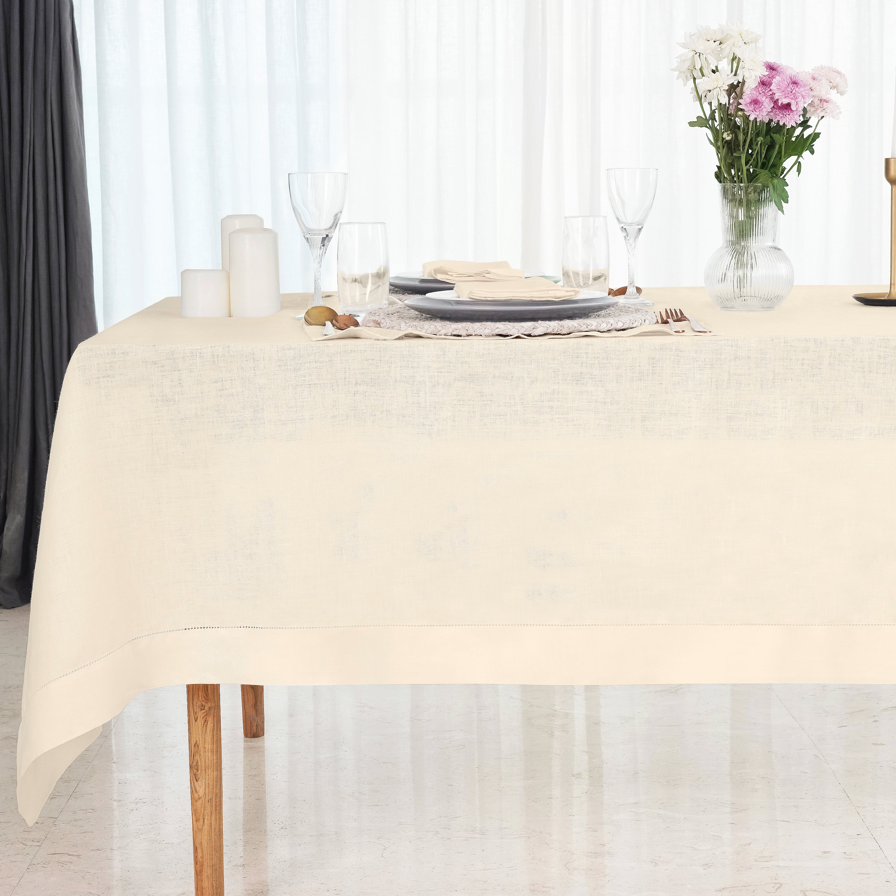 Vanilla Cream Linen Tablecloth, Hemstitch