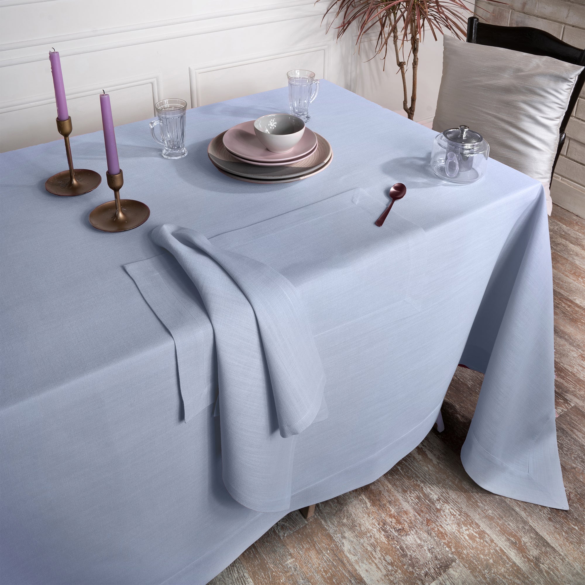 Light Blue Tablecloth, Faux Linen, Mitered Corner