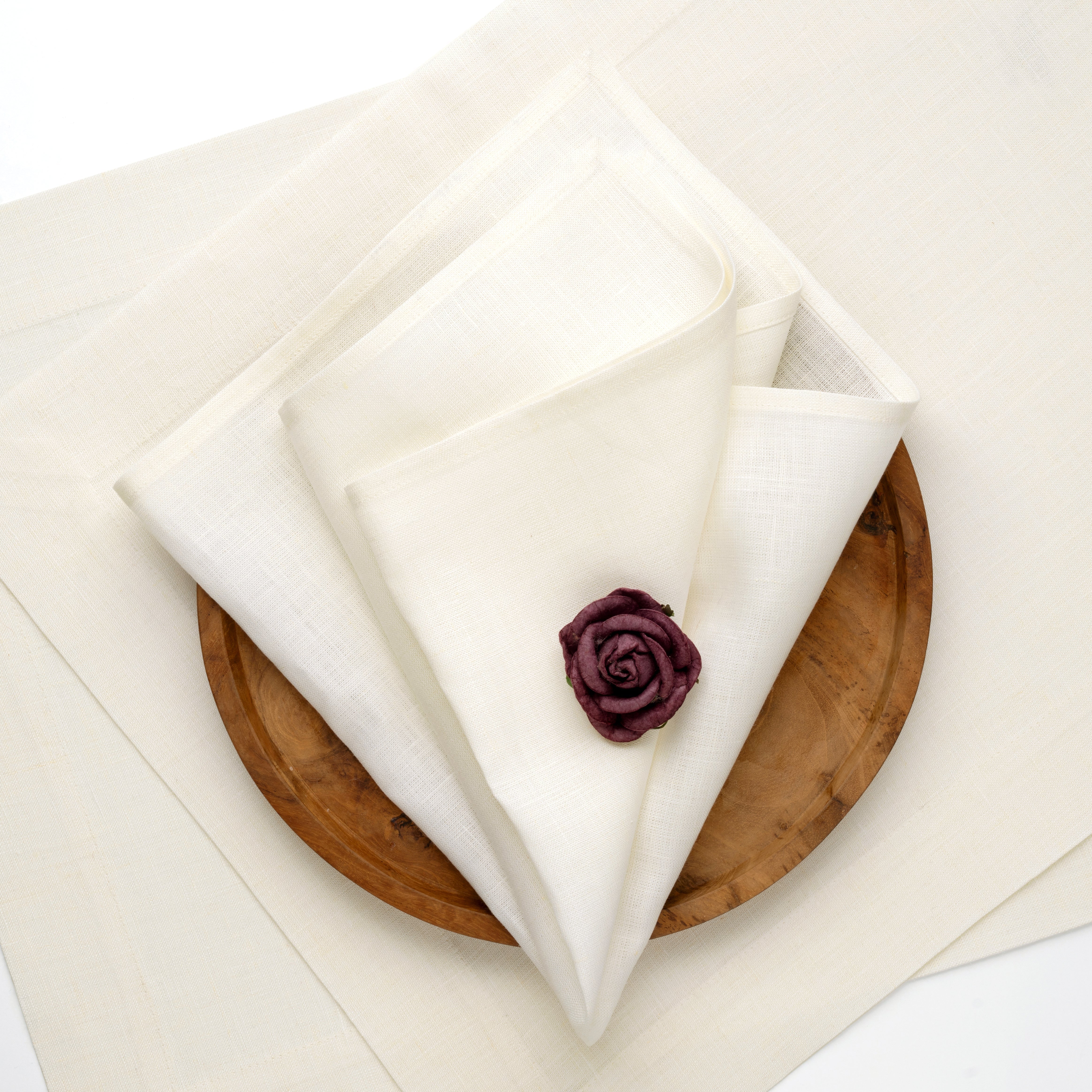 Ivory Linen Linen Napkins, Hemmed, 18 x 18 inch, 4 pcs