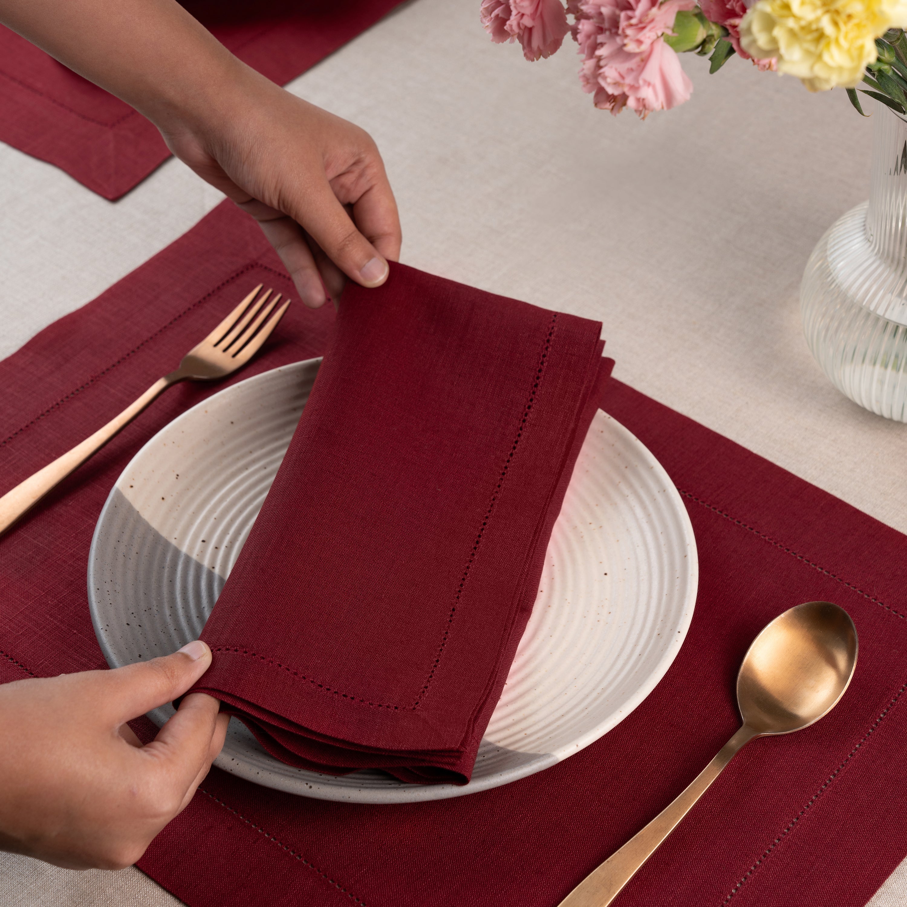 Dark Red Linen Napkins, Hemstitch, 20 x 20 inch, 4 pcs