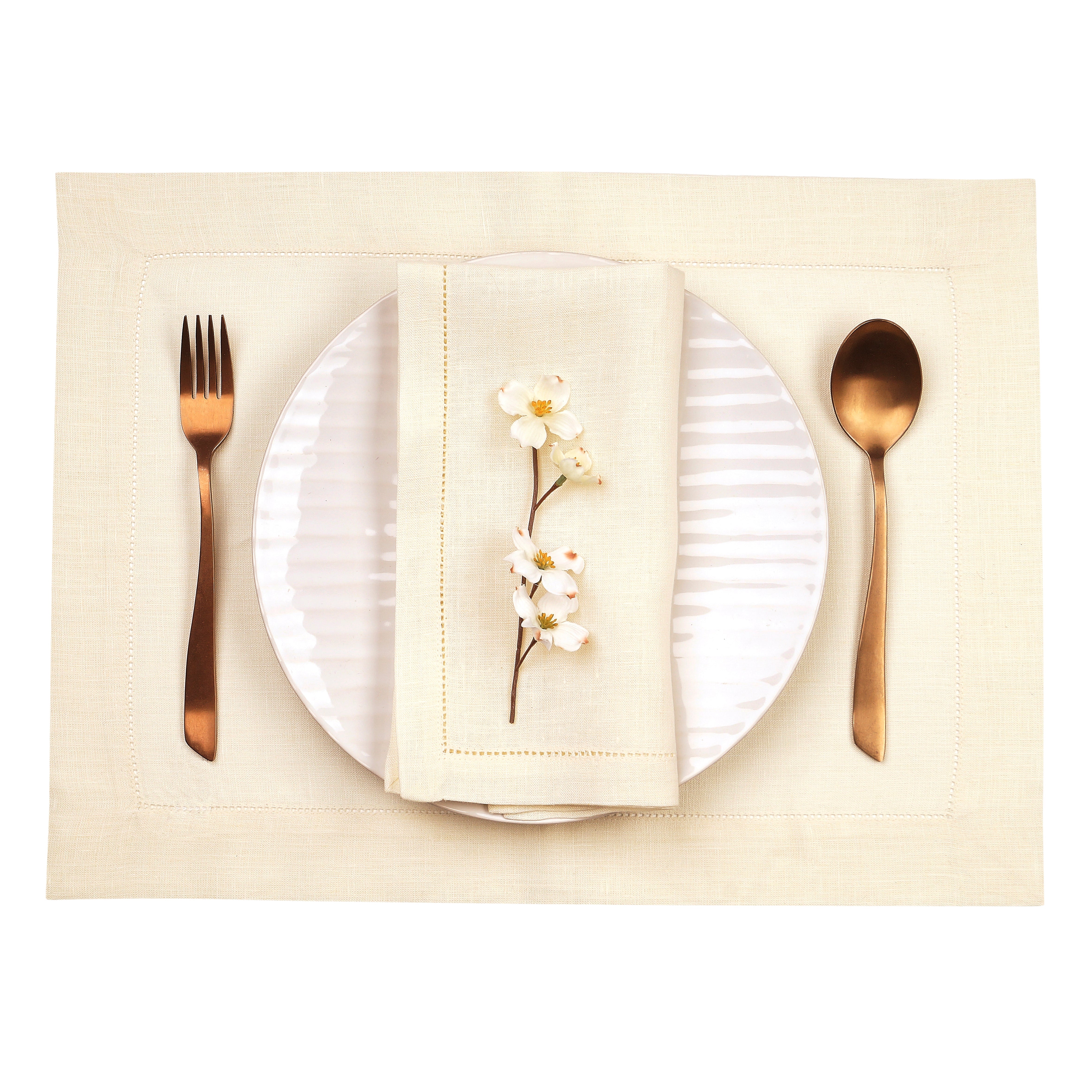 Vanilla Cream Linen Placemats, Hemstitch, 14 x 19 inch, 4 pcs