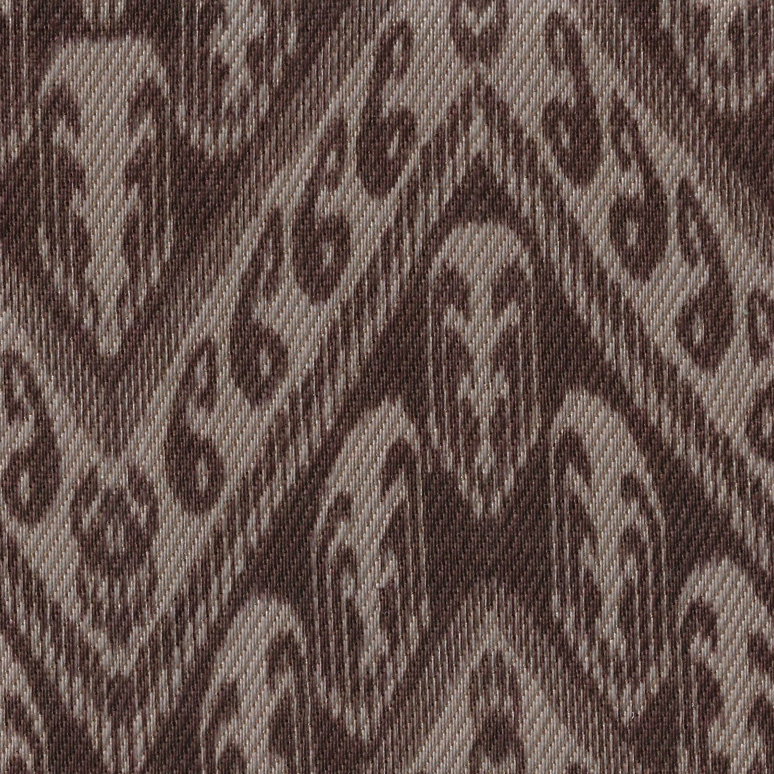 Abr 235
