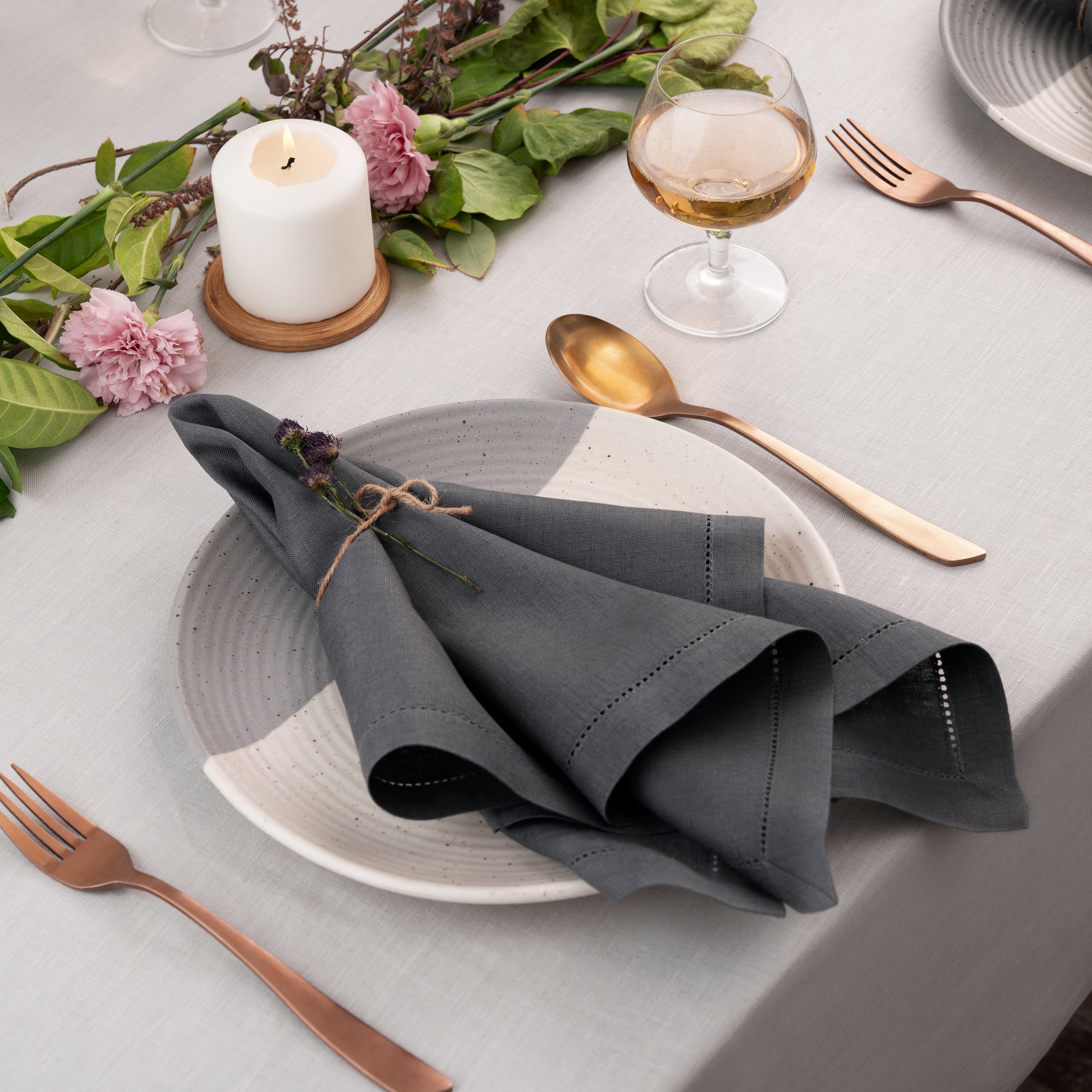 Charcoal Grey Linen Napkins, Hemstitch, 20 x 20 inch, 4 pcs