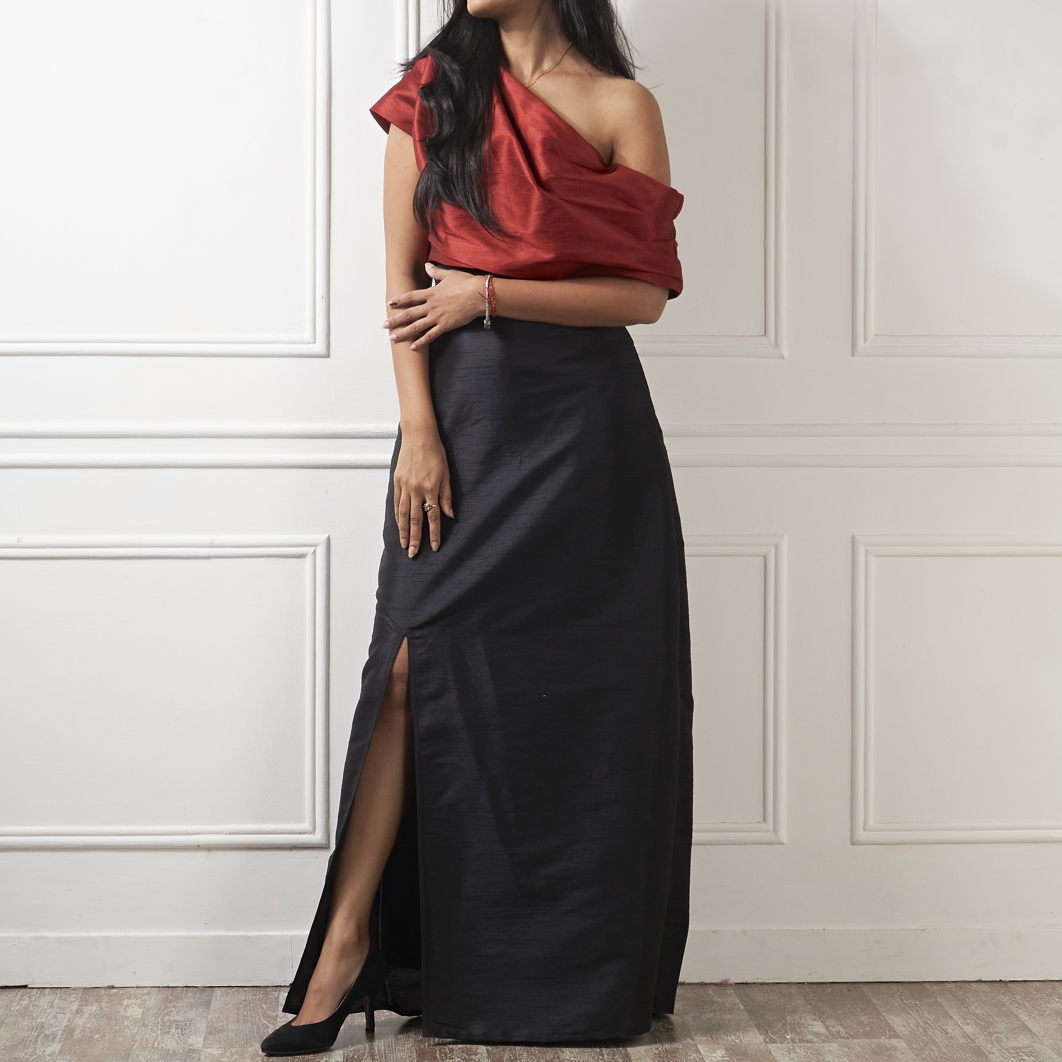 Red and Black Vegan Silk Dropped Shoulder Dress