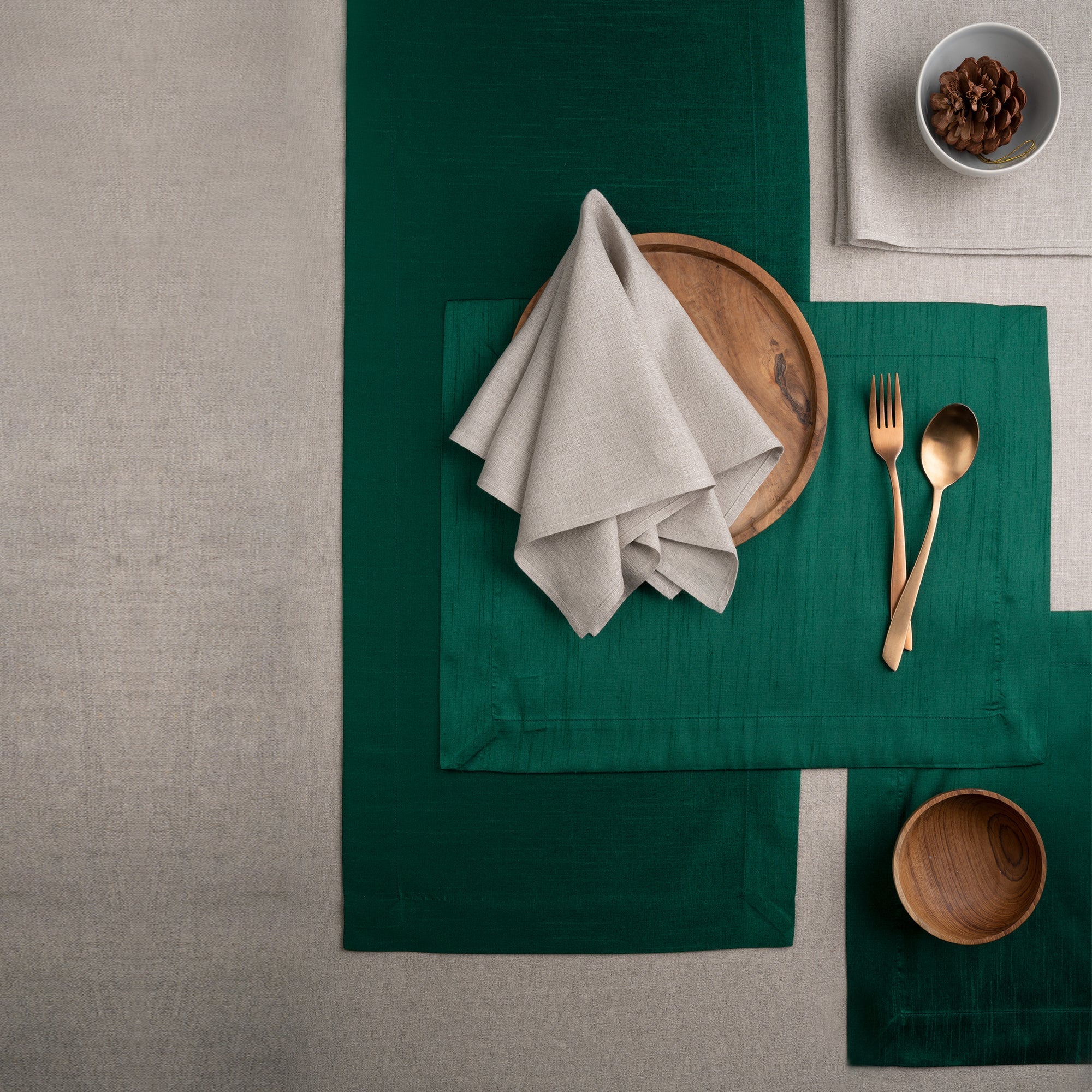 Emerald Green Vegan Silk Placemats, Mitered Corner, 14 x 19 inch, 4 pcs